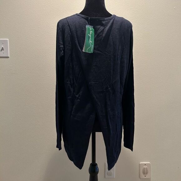 NWT Medium Zuda Sweater Dark Navy Stretchable Slit Open Back - Picture 2 of 8